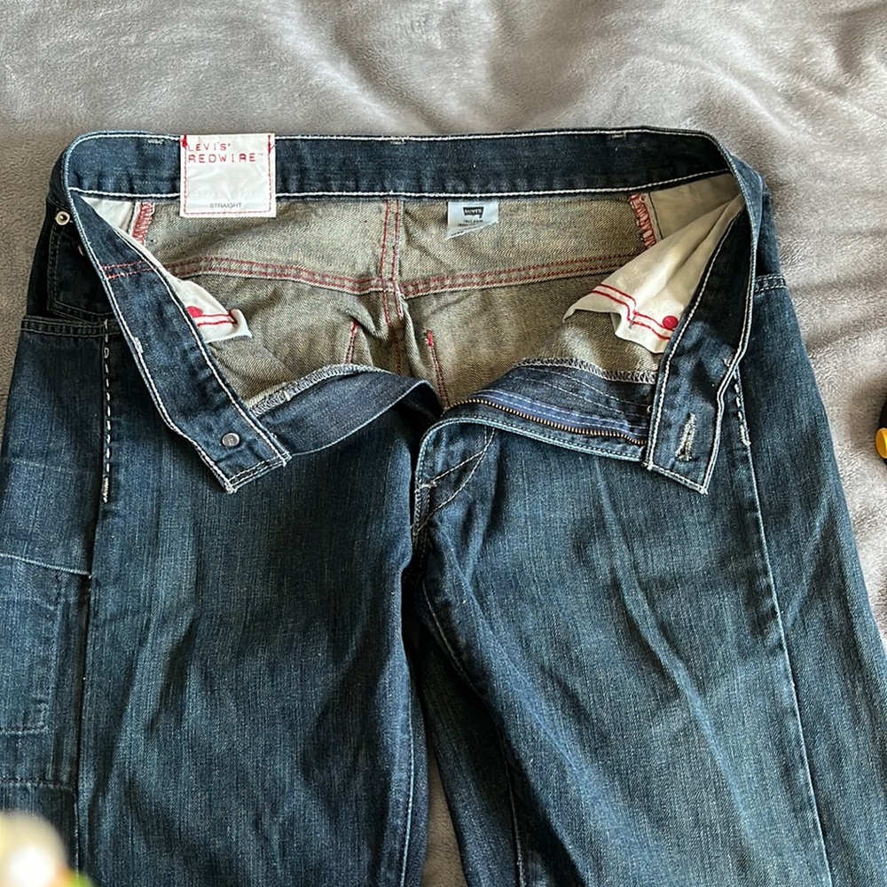 Levi red wire jeans ❣️